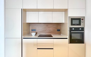 Slajd nieruchomości 7