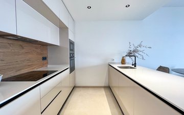 Slajd nieruchomości 8