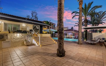 Слайд недвижимости 32