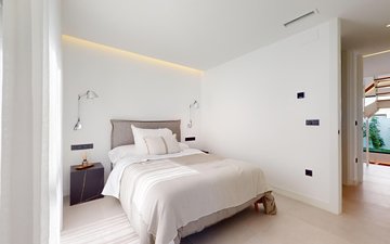 Property slide 25