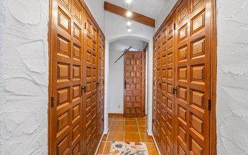 Property slide 31