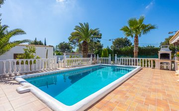 Property slide 40