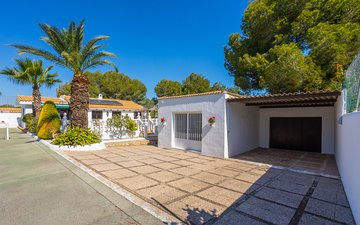Property slide 44