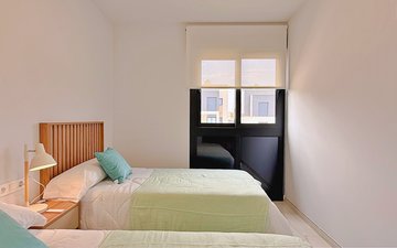 Property slide 20