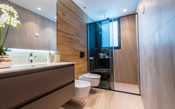 Property slide 15