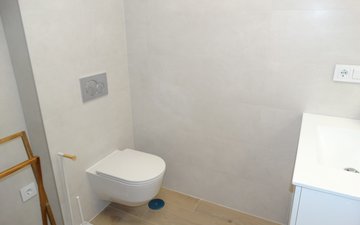 Property slide 23