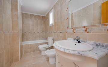 Property slide 19