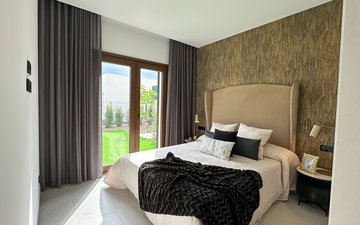 Property slide 39
