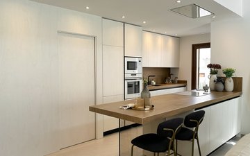 Property slide 40