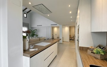 Property slide 50