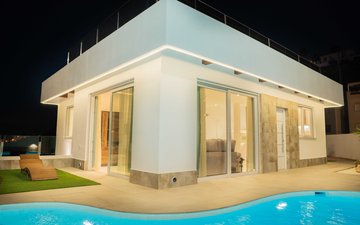 Property slide 10