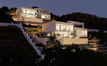 Property slide 6