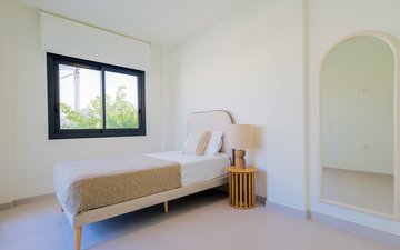 Property slide 21