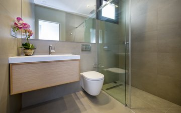 Property slide 18