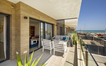 Property slide 25