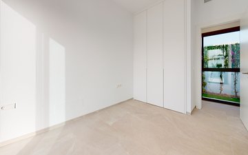Property slide 39