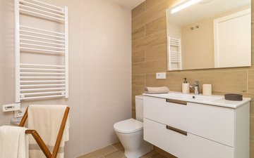 Property slide 35