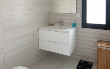 Property slide 31