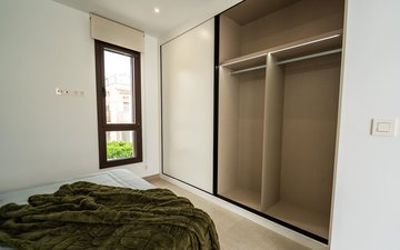 Property slide 10