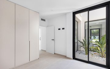 Property slide 21