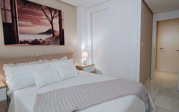 Property slide 25