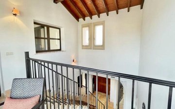 Property slide 44