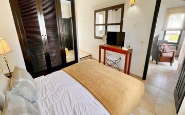Property slide 48