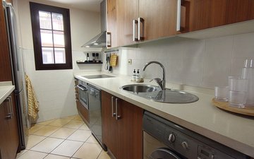 Property slide 10