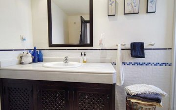 Property slide 25