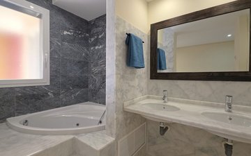 Property slide 15
