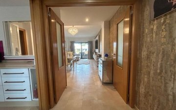 Property slide 19