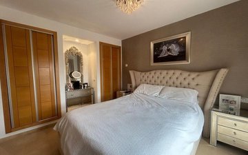 Property slide 24