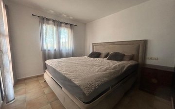 Property slide 11