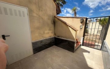 Property slide 22