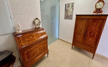Property slide 33