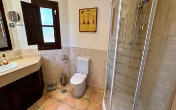 Property slide 35