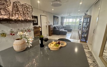 Property slide 10