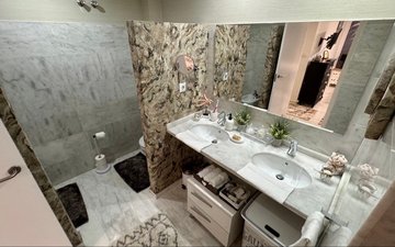 Property slide 25