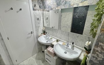 Property slide 33