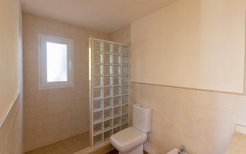 Property slide 23