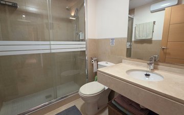 Property slide 31