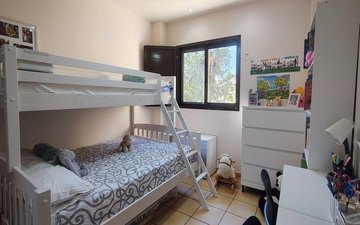 Property slide 25