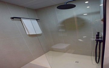 Property slide 18