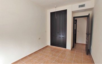 Property slide 21