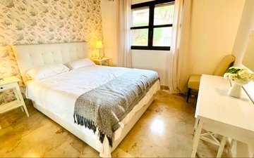 Property slide 22
