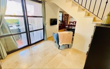 Property slide 15