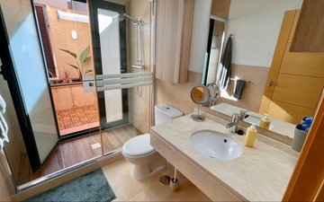Property slide 40