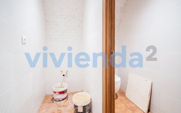 Property slide 14