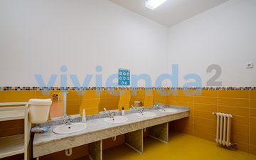 Property slide 10