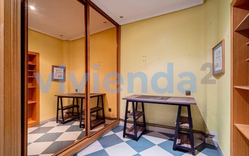 Property slide 25